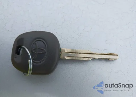 2005 Toyota Corolla S from USA, damaged, VIN 2T1BR32E15C556677